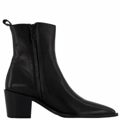 A3216 Black Nappa 70