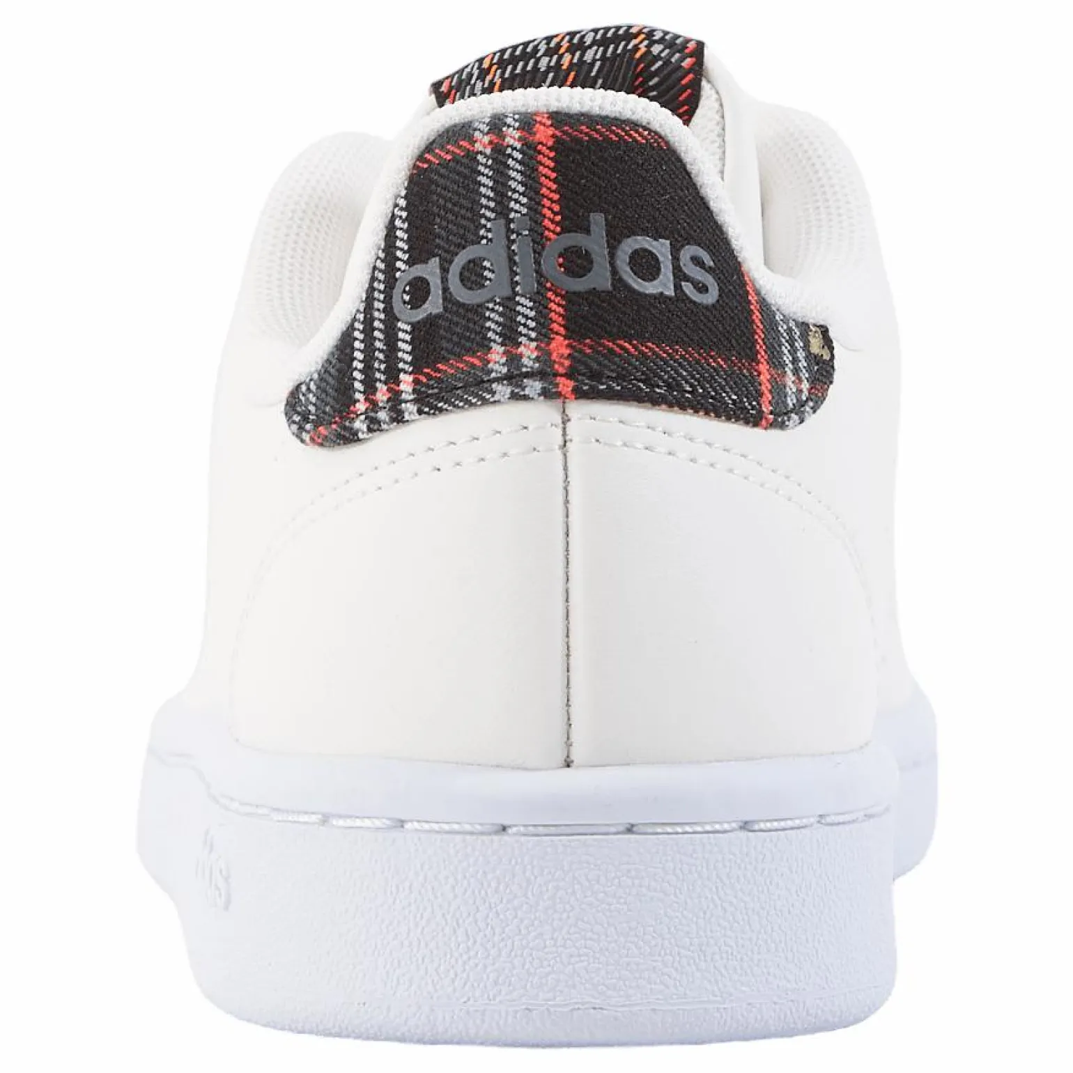 Advantage Shoes Chalk White / Grey Six / Grey Two