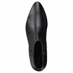 Calla Blossom Black Leather