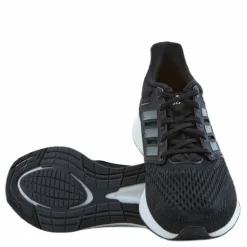 EQ21 Run Shoes Core Black / Iron Metallic / Carbon