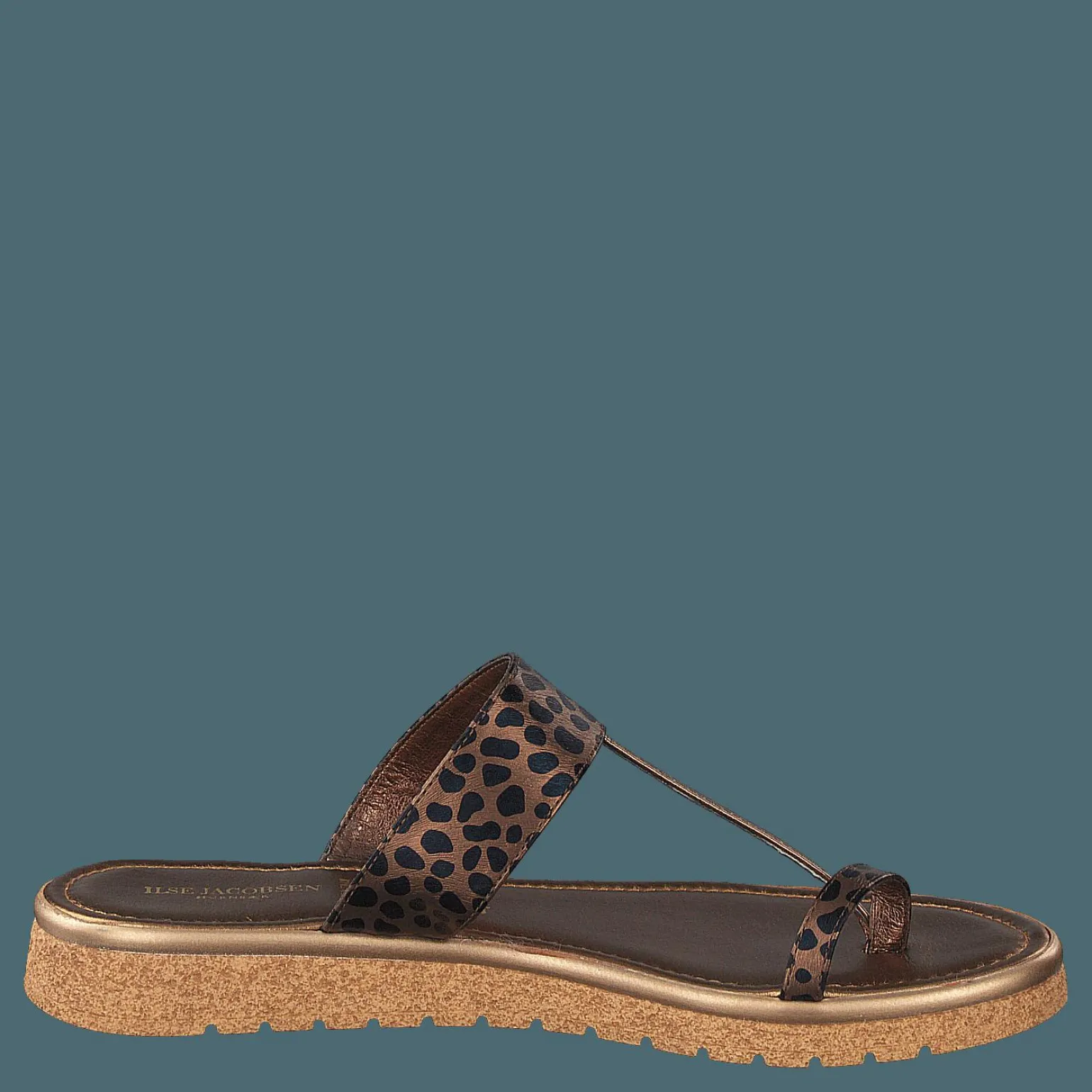 Leonora1160 Light Chestnut