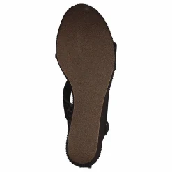 Leoonora5060 Light Chestnut