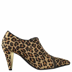 Ramona Leopard