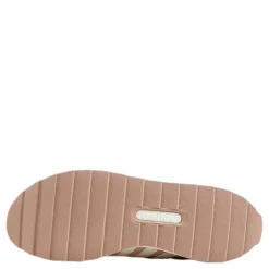 Retrorun Shoes Pink Spirit / Cloud White / Pink Spirit