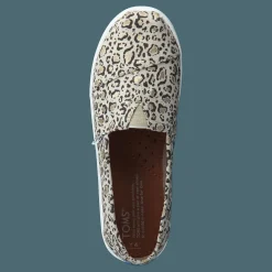 Seasonal Classics Natural Bob Cat