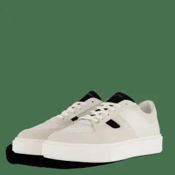 Sneaky Steve Away 218