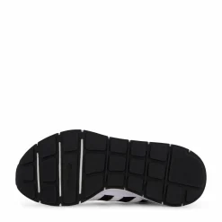 Swift Run Rf Ftwr White/core Black/ftwr Whi