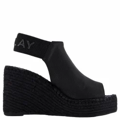 Tyne Wedge Black