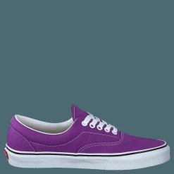 Ua Era Dewberry/true White