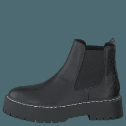 Veerly Black Leather