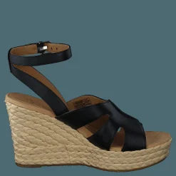 W Careena Black Leather