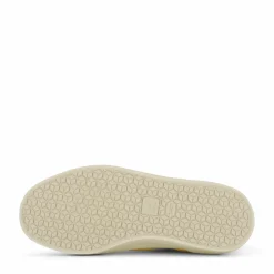 Wata Ii Canvas Oasis Pierre